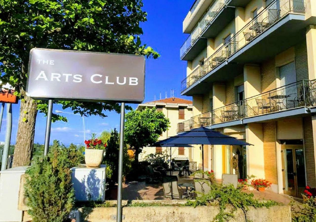 Arts Club Suite & Spa Chianciano Terme Exterior foto